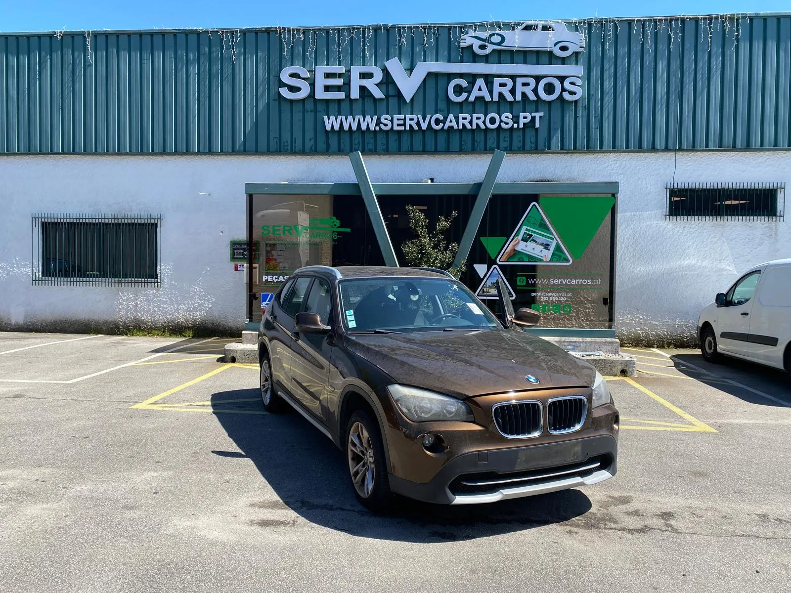 X1  BMW X1 (E84)